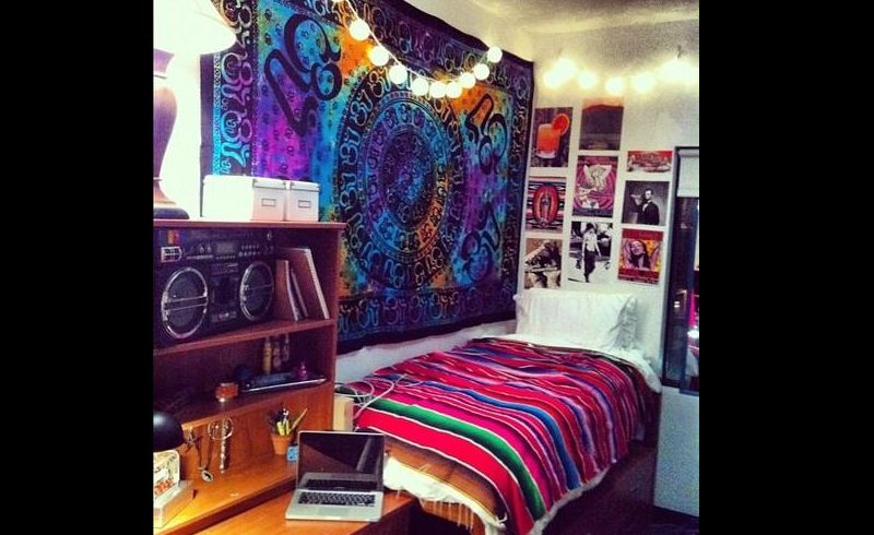 quarto com estilo hippie diferente
