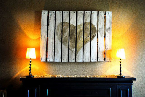 Artesanato em madeira coração