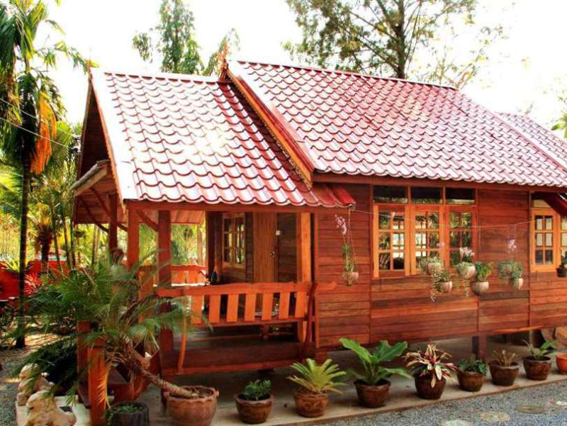 casa com madeira verniz