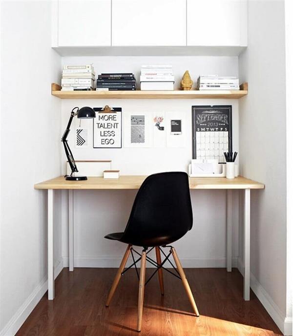 home-office-pequeno-com-decoração-simples