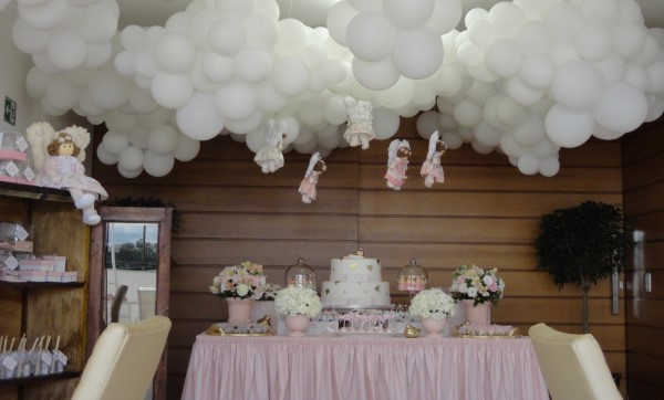 decoracao de batizado baratas com baloes