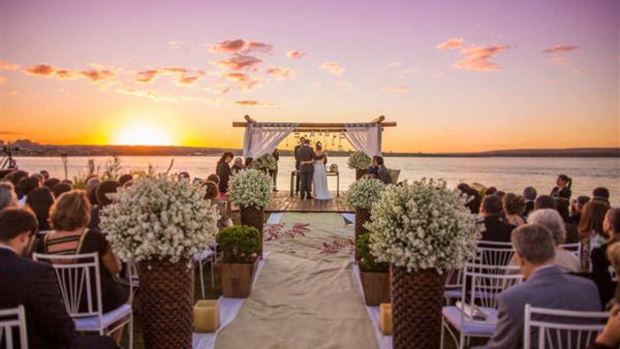 Get Decoracoes do casamento de praia baratos For iPhone