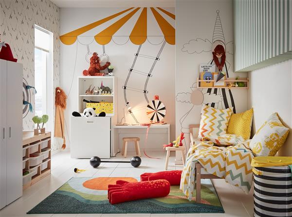 quarto infantil amarelo