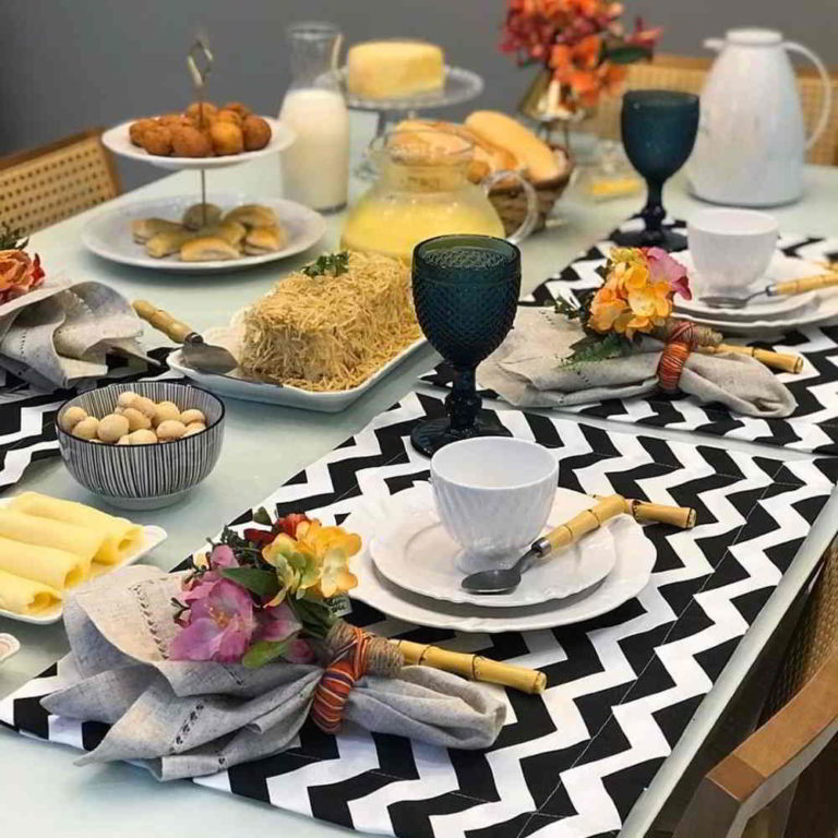 Mesa de Café da Manhã + 38 fotos e dicas para montar