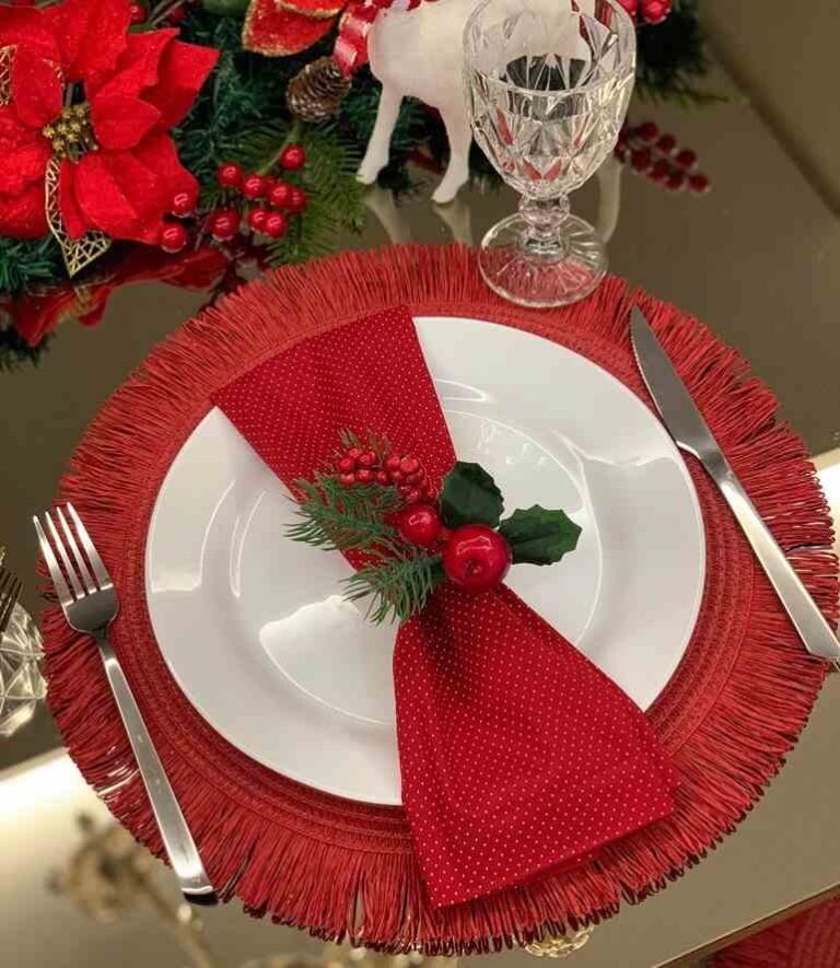 Mesa de Natal: decoração simples e bonita para ceia